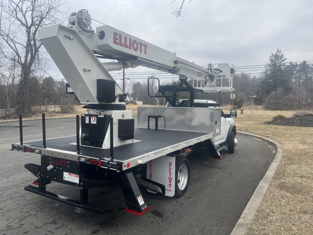 Elliott L50