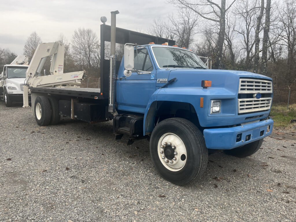 National L95 Mounted on 1993 Ford F800 National L95 Mounted on 1993 Ford F800
