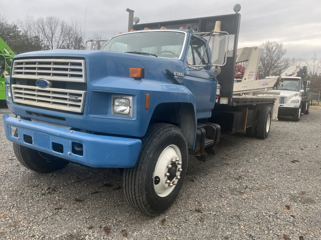 National L95 Mounted on 1993 Ford F800 National L95 Mounted on 1993 Ford F800